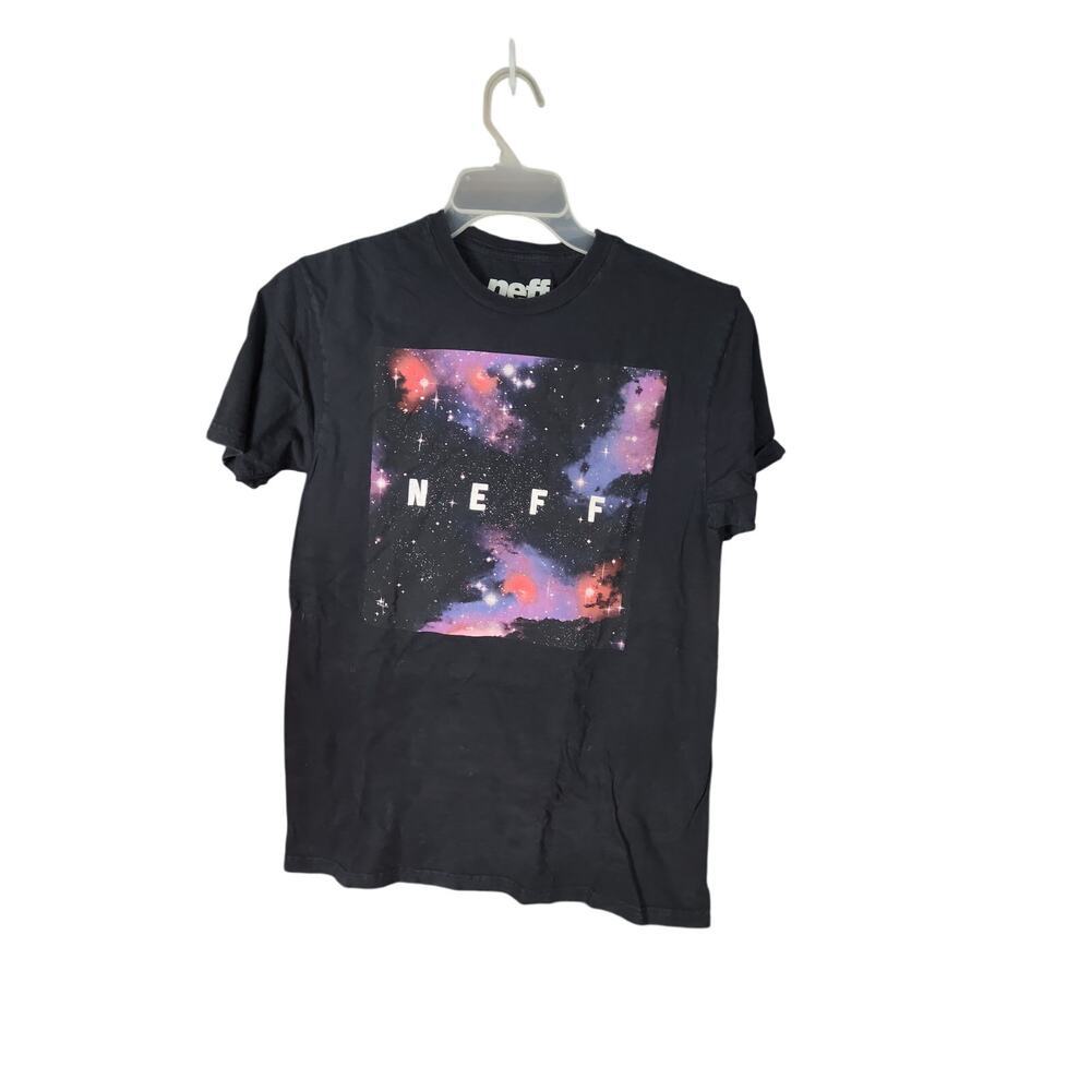 Neff short sleeve T men's medium